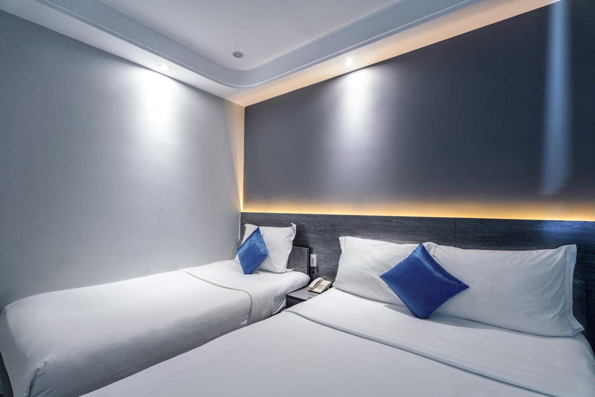 Ruby Saigon Hotel - Ben Thanh Хошимін Екстер'єр фото