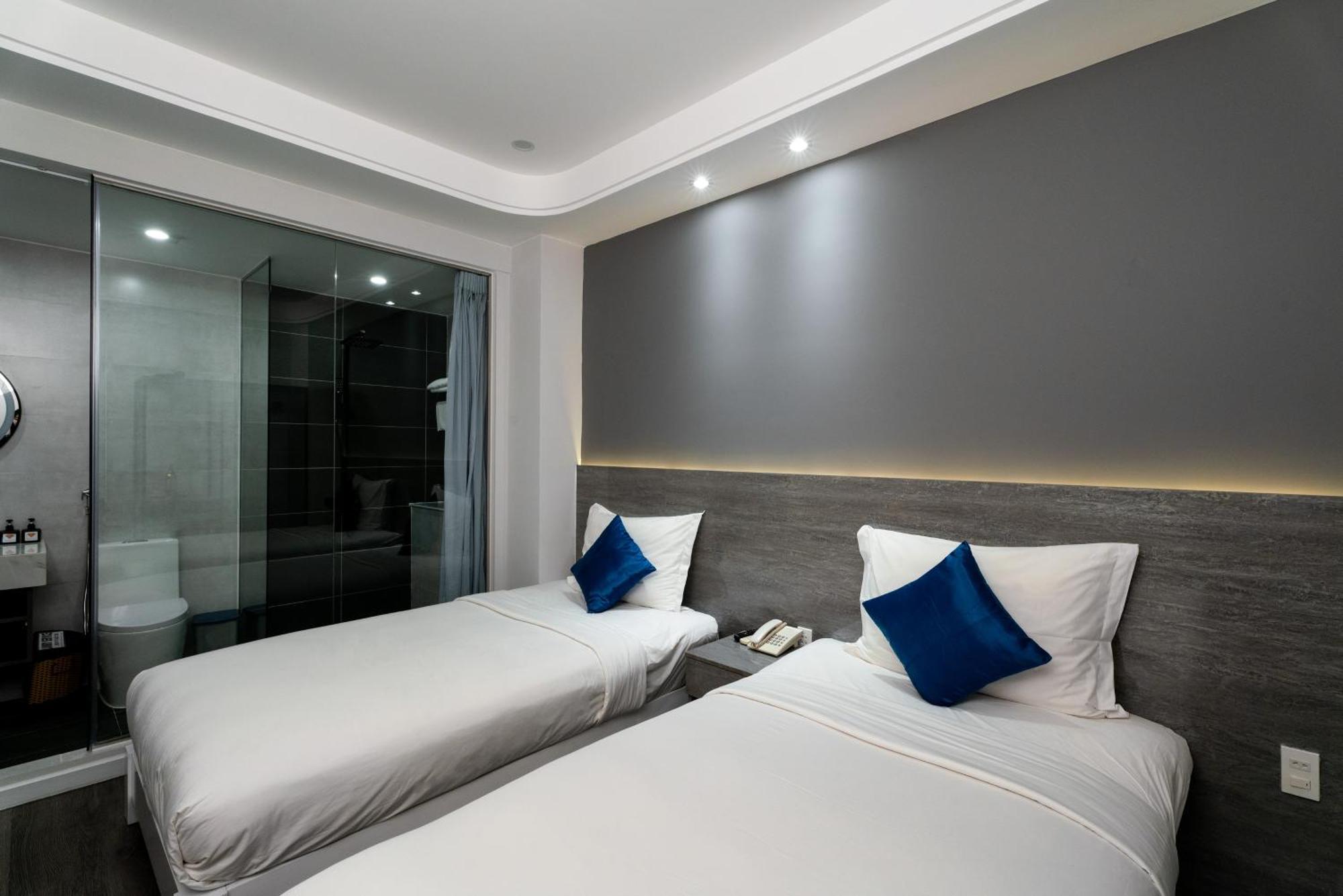 Ruby Saigon Hotel - Ben Thanh Хошимін Екстер'єр фото