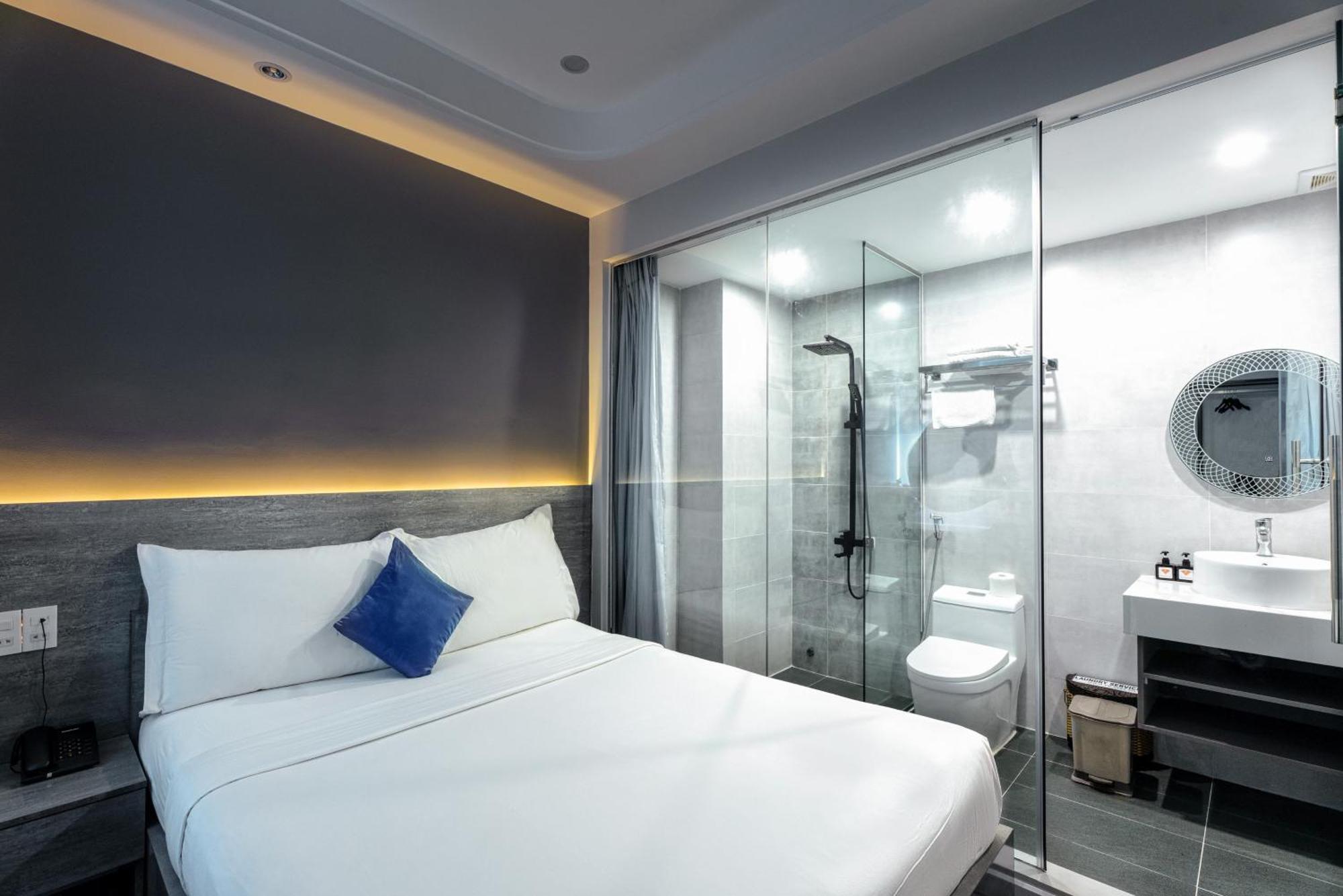 Ruby Saigon Hotel - Ben Thanh Хошимін Екстер'єр фото