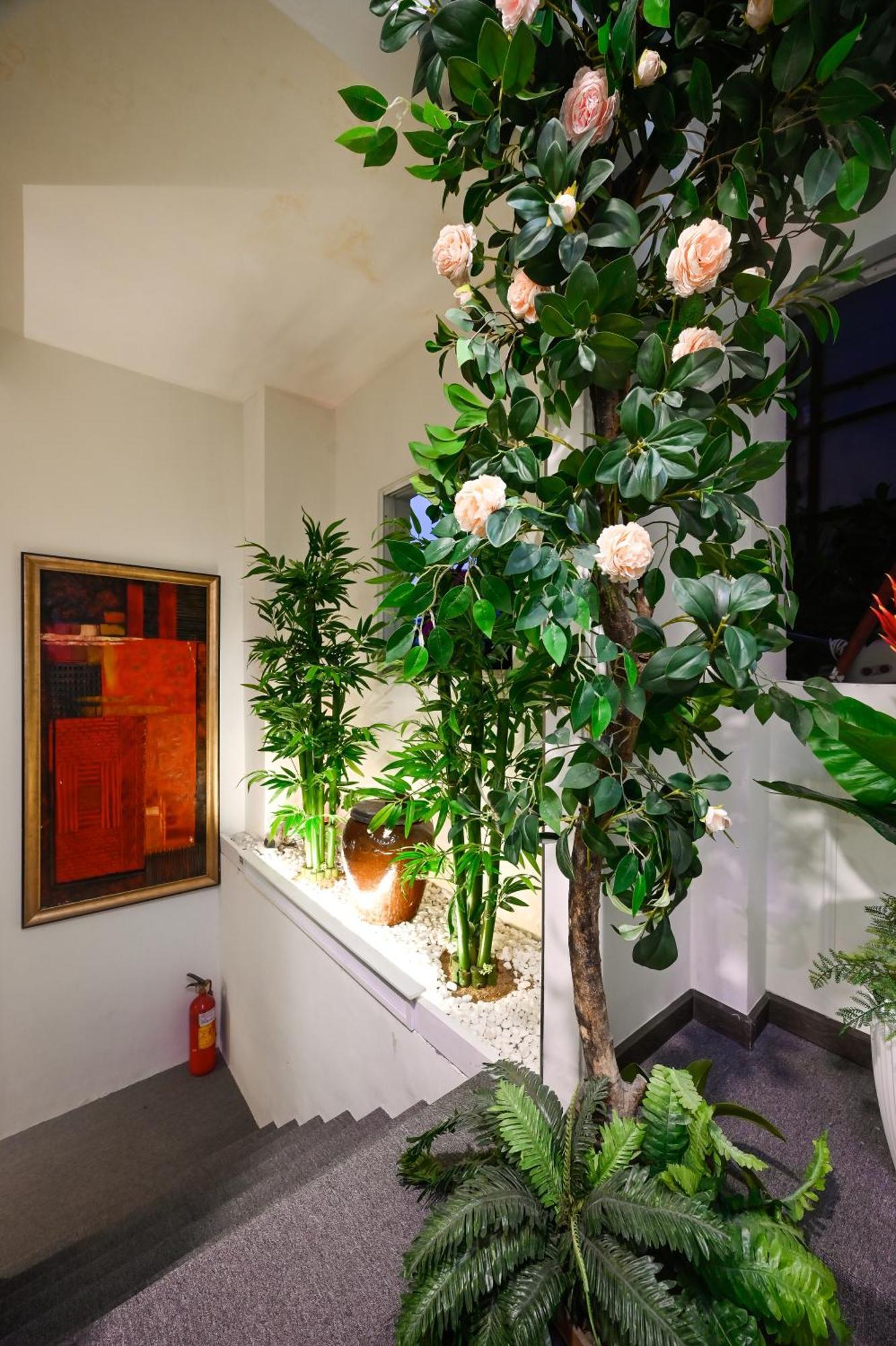 Ruby Saigon Hotel - Ben Thanh Хошимін Екстер'єр фото