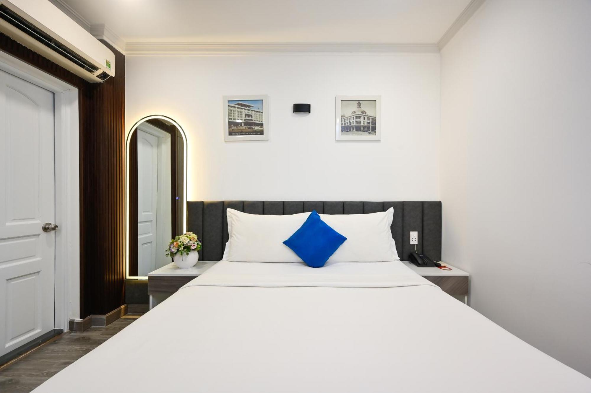 Ruby Saigon Hotel - Ben Thanh Хошимін Екстер'єр фото
