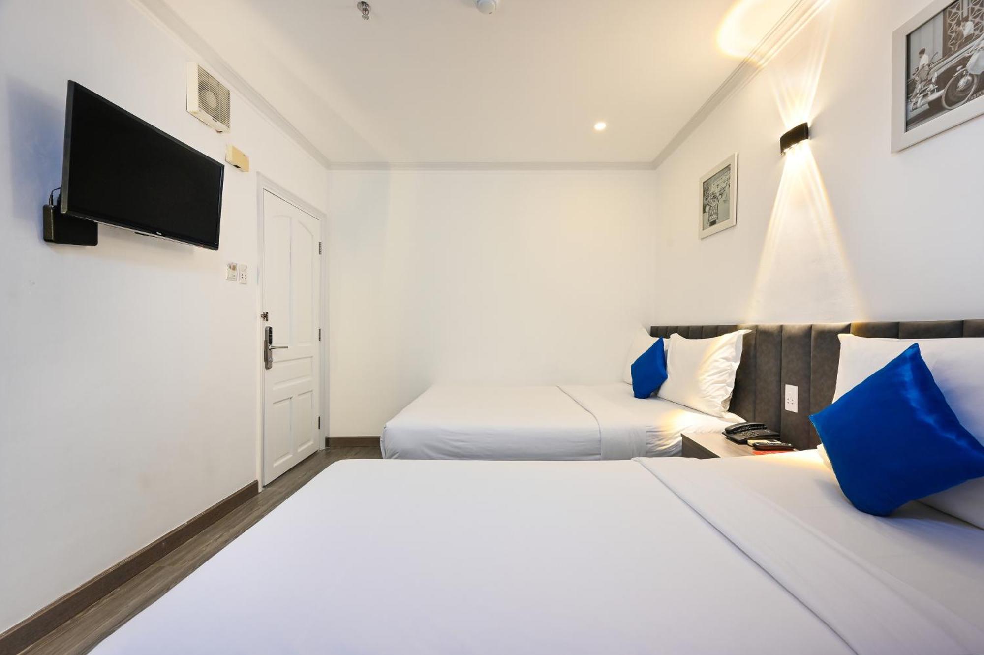 Ruby Saigon Hotel - Ben Thanh Хошимін Екстер'єр фото
