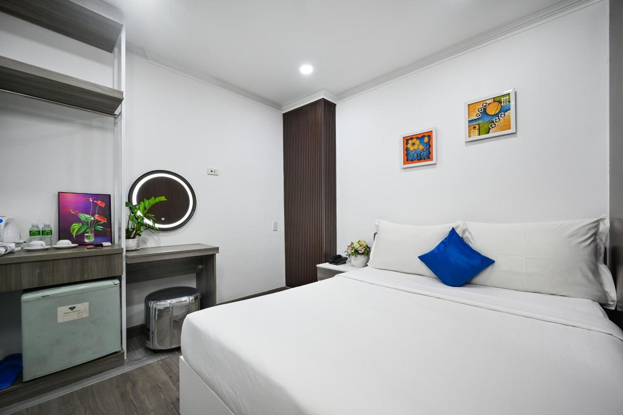 Ruby Saigon Hotel - Ben Thanh Хошимін Екстер'єр фото