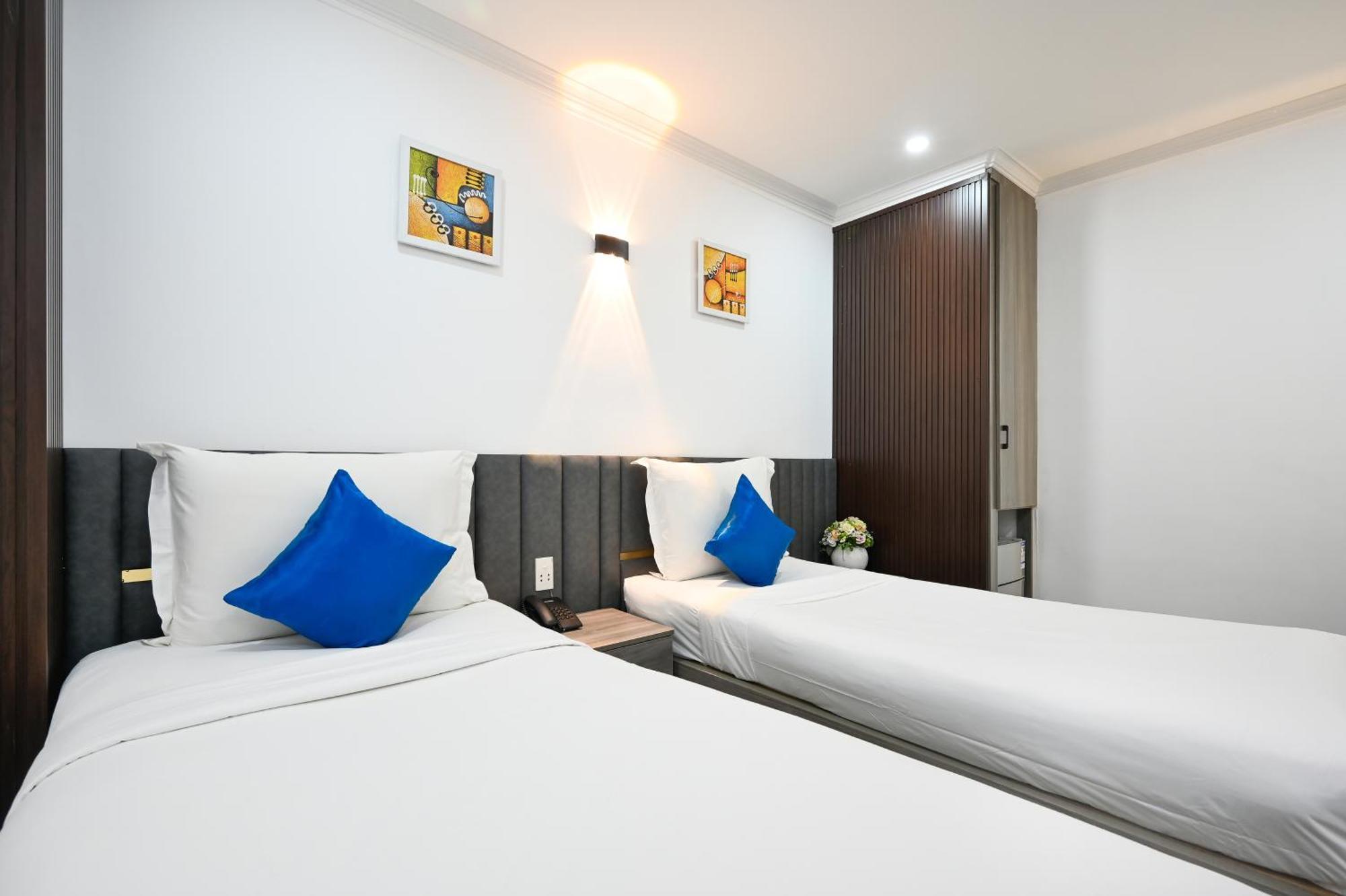 Ruby Saigon Hotel - Ben Thanh Хошимін Екстер'єр фото