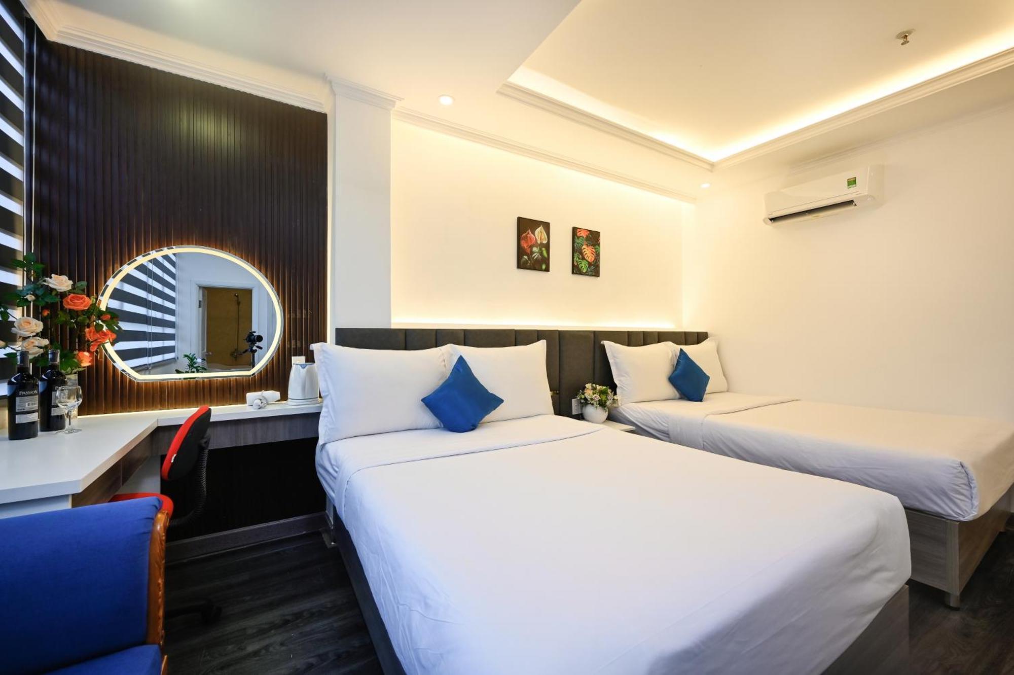 Ruby Saigon Hotel - Ben Thanh Хошимін Екстер'єр фото