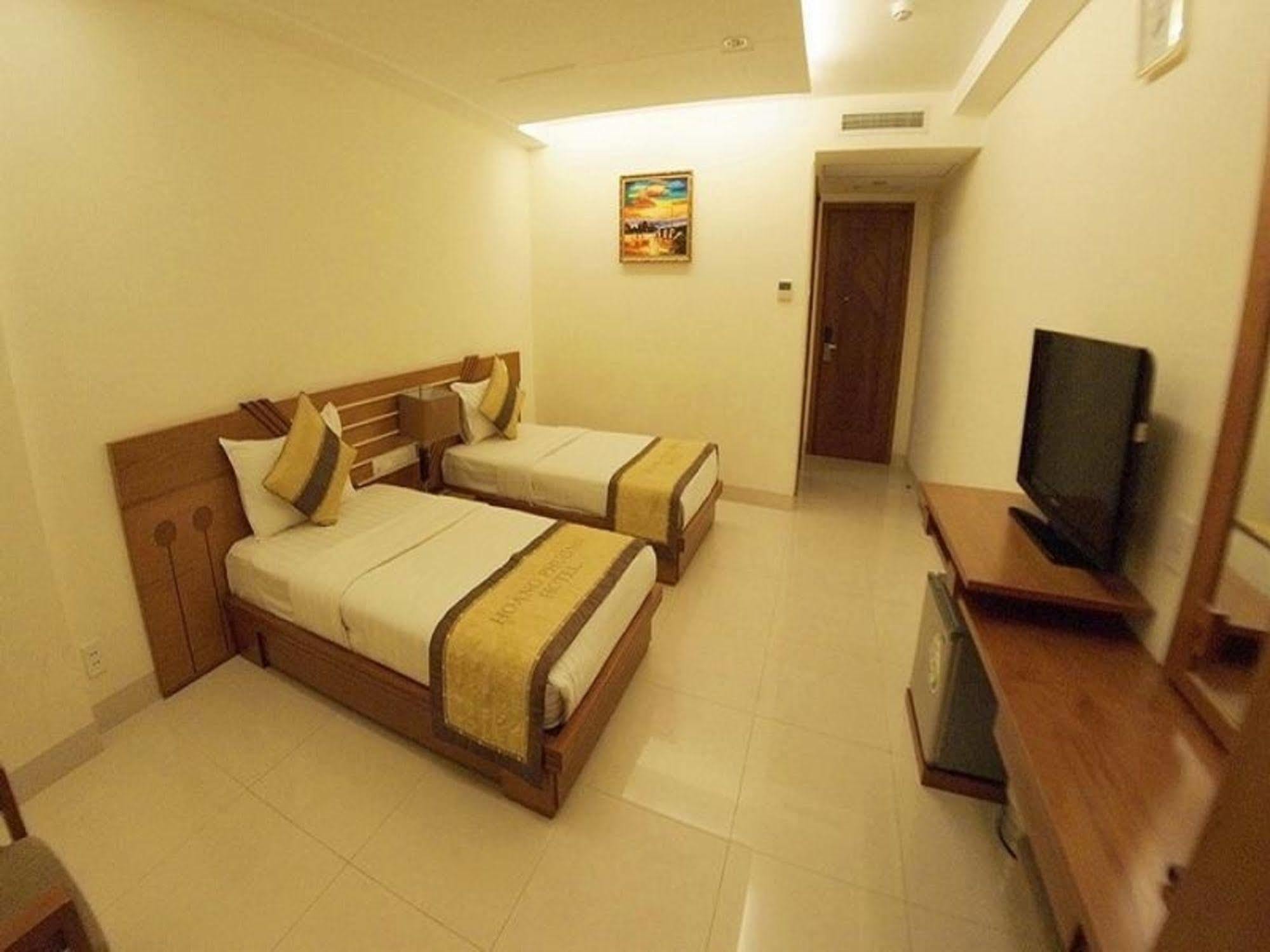 Ruby Saigon Hotel - Ben Thanh Хошимін Екстер'єр фото